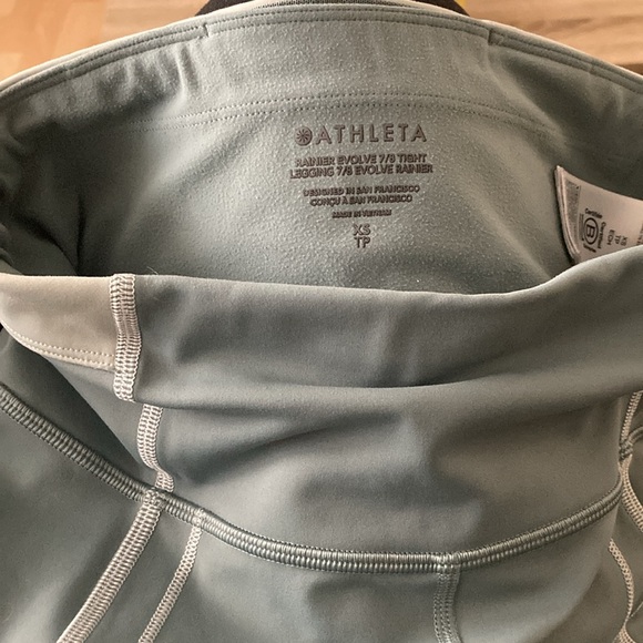 Athleta Rainier Evolve 7/8 tights leggings, xs - Picture 10 of 14